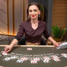demo zeus mobile app dashboard showing live blackjack table selection